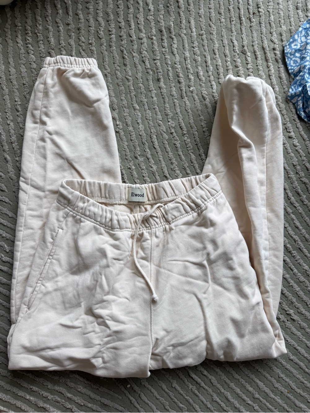 Elwood Women's Cream Jogger Sweatpants